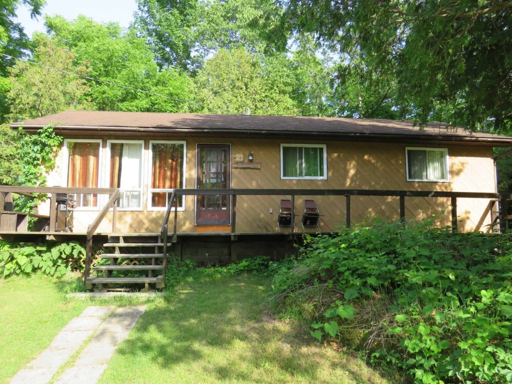 Cottages Lake Dalrymple Resort Resort With Cottage Rentals in Ontario